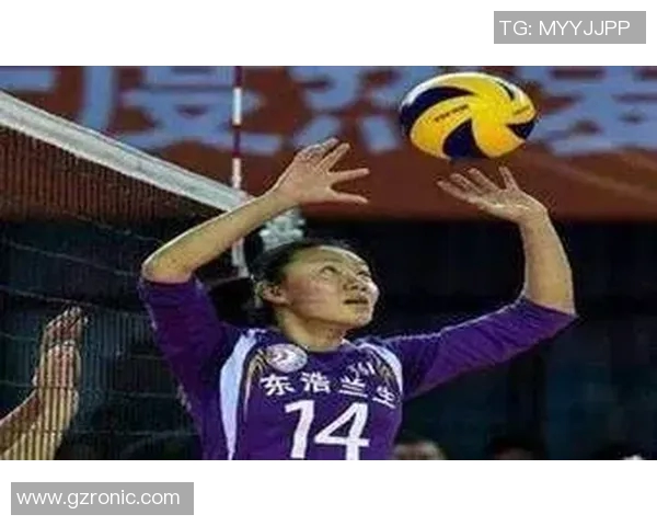 李静专访：从排球新星到传奇教练的心路历程与成长故事